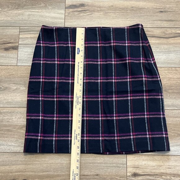 Talbots Pencil Skirt SZ 12 Wool Blend Plaid Navy Purple Side Zip Lined - Picture 4 of 7